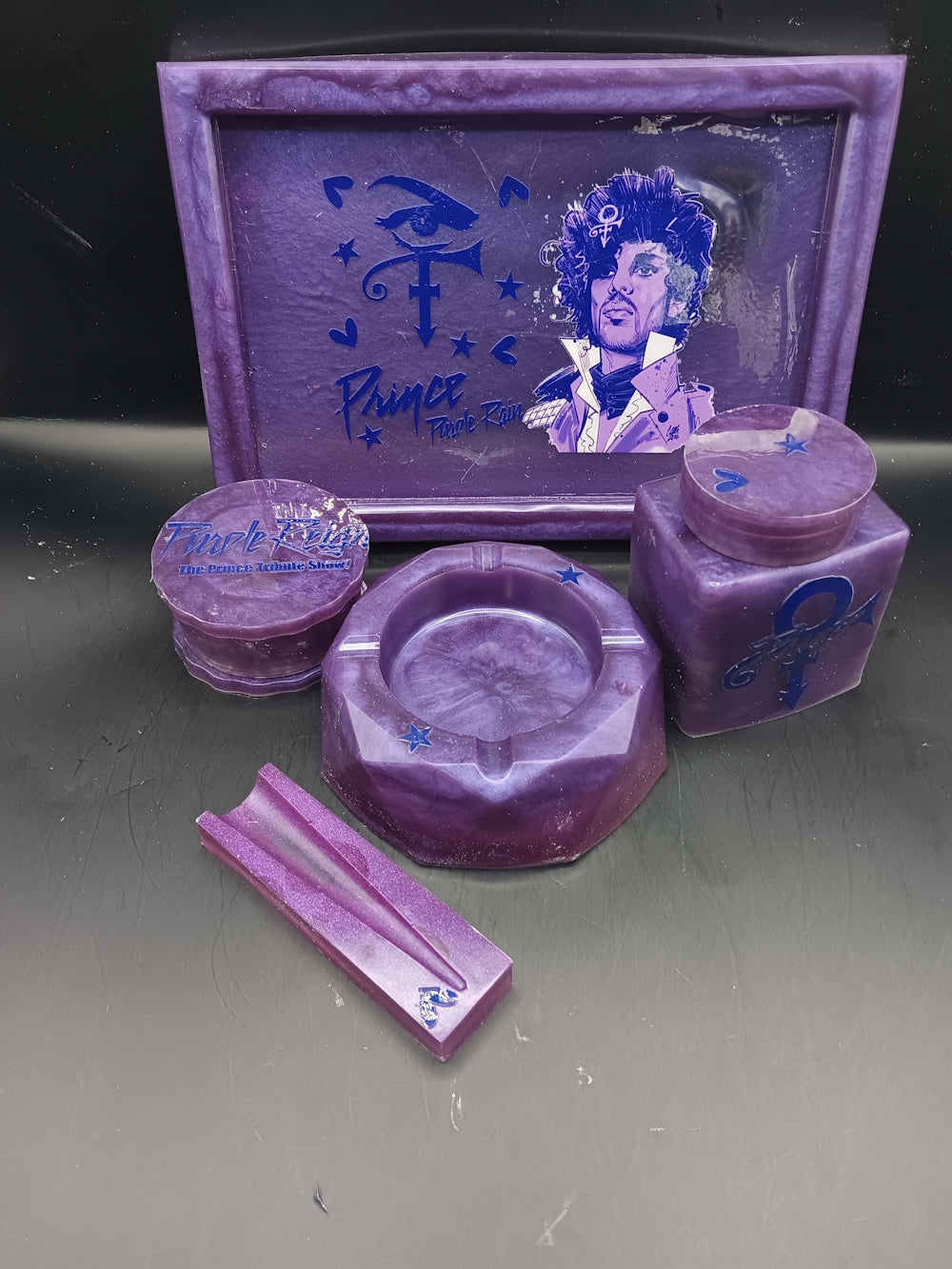 5 Piece Graphic Rolling Tray Set
