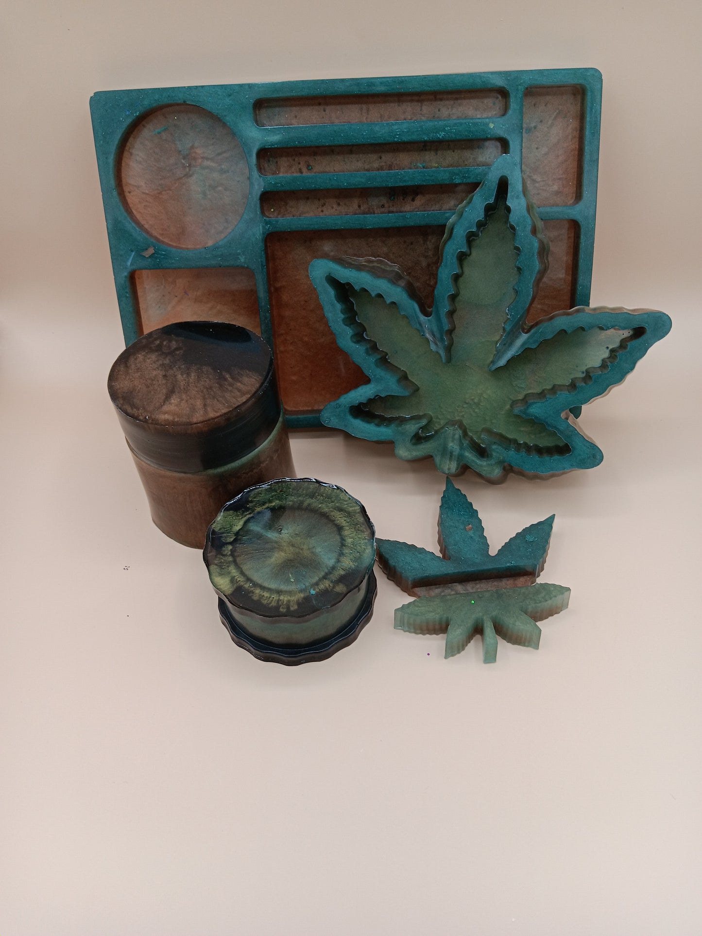 5 Piece Rolling Tray Set