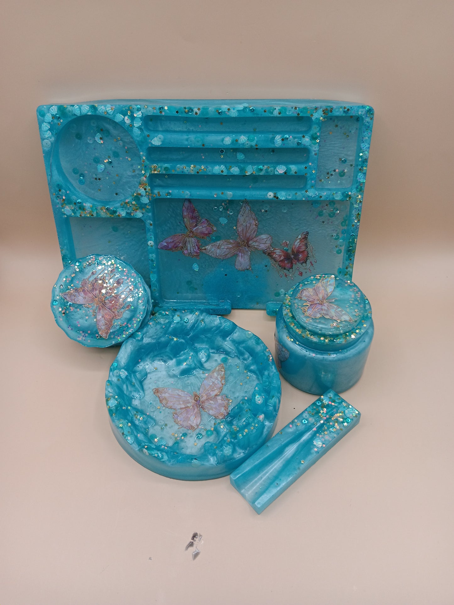 5 Piece Graphic Rolling Tray Set