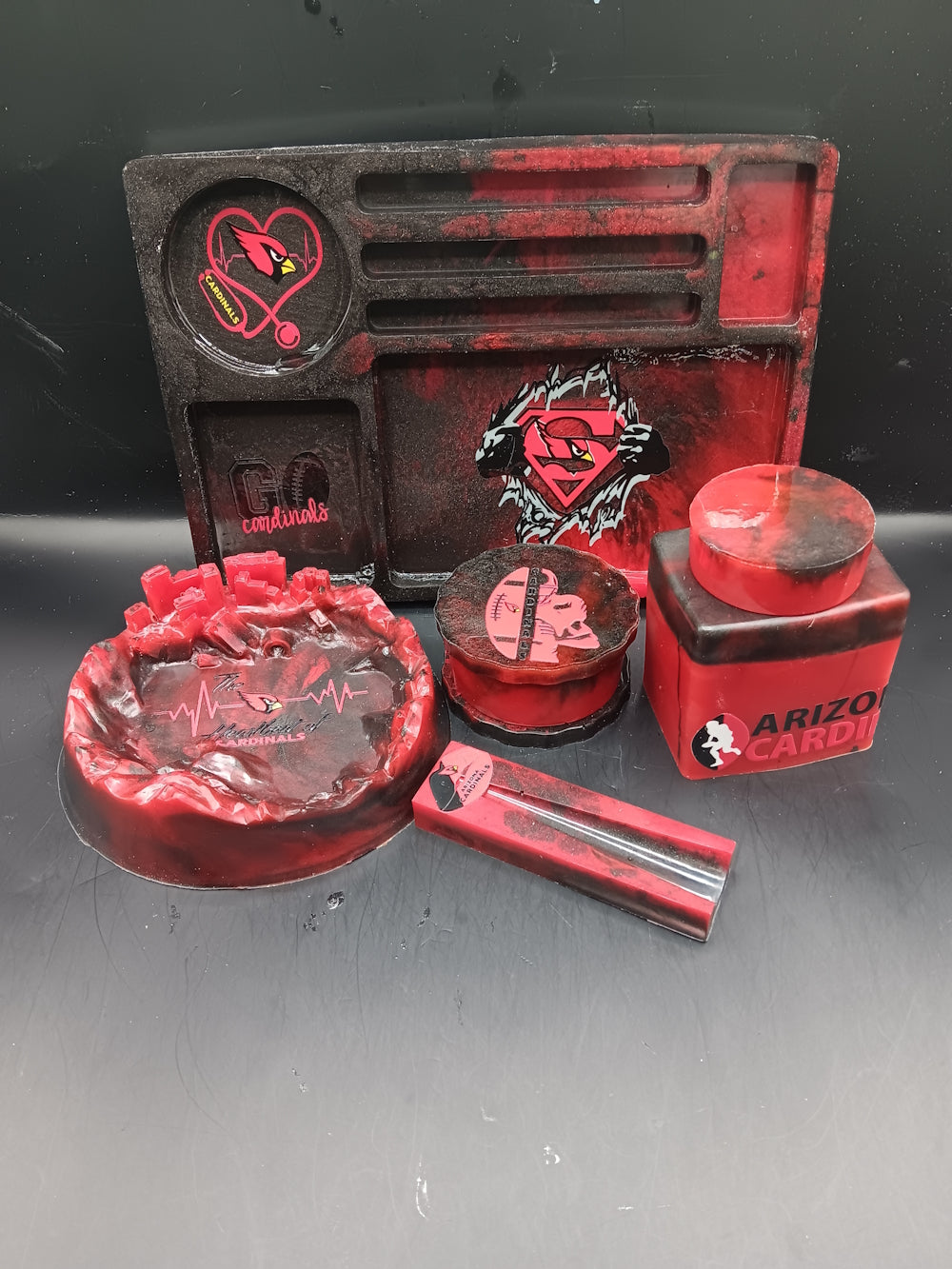 5 Piece Graphic Rolling Tray Set